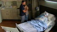 Nick and Sharon see Noah's injuries on The Young and the Restless | Image: CBS